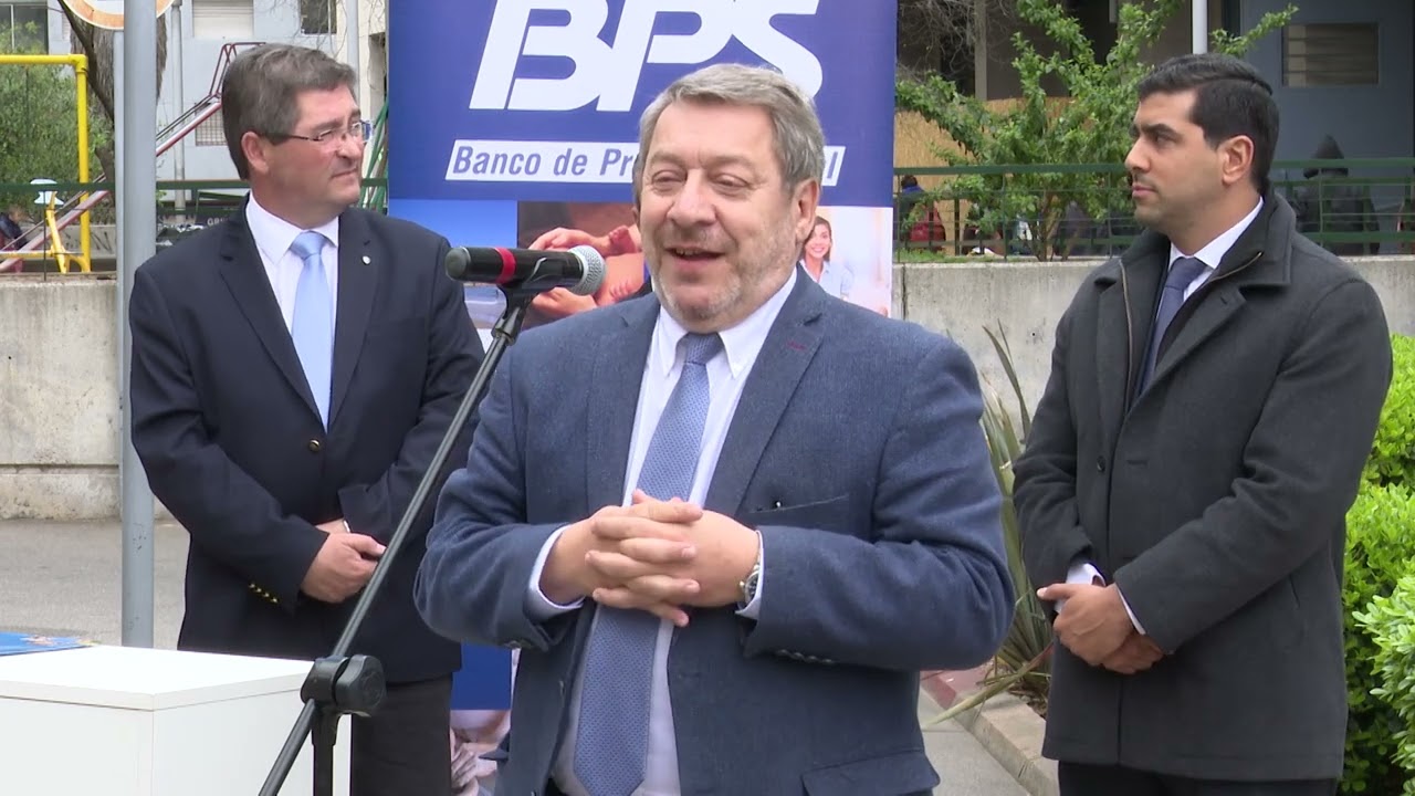 Ceremonia de convenio entre BPS y ASSE para pesquisas oftalmol&oacute;gicas