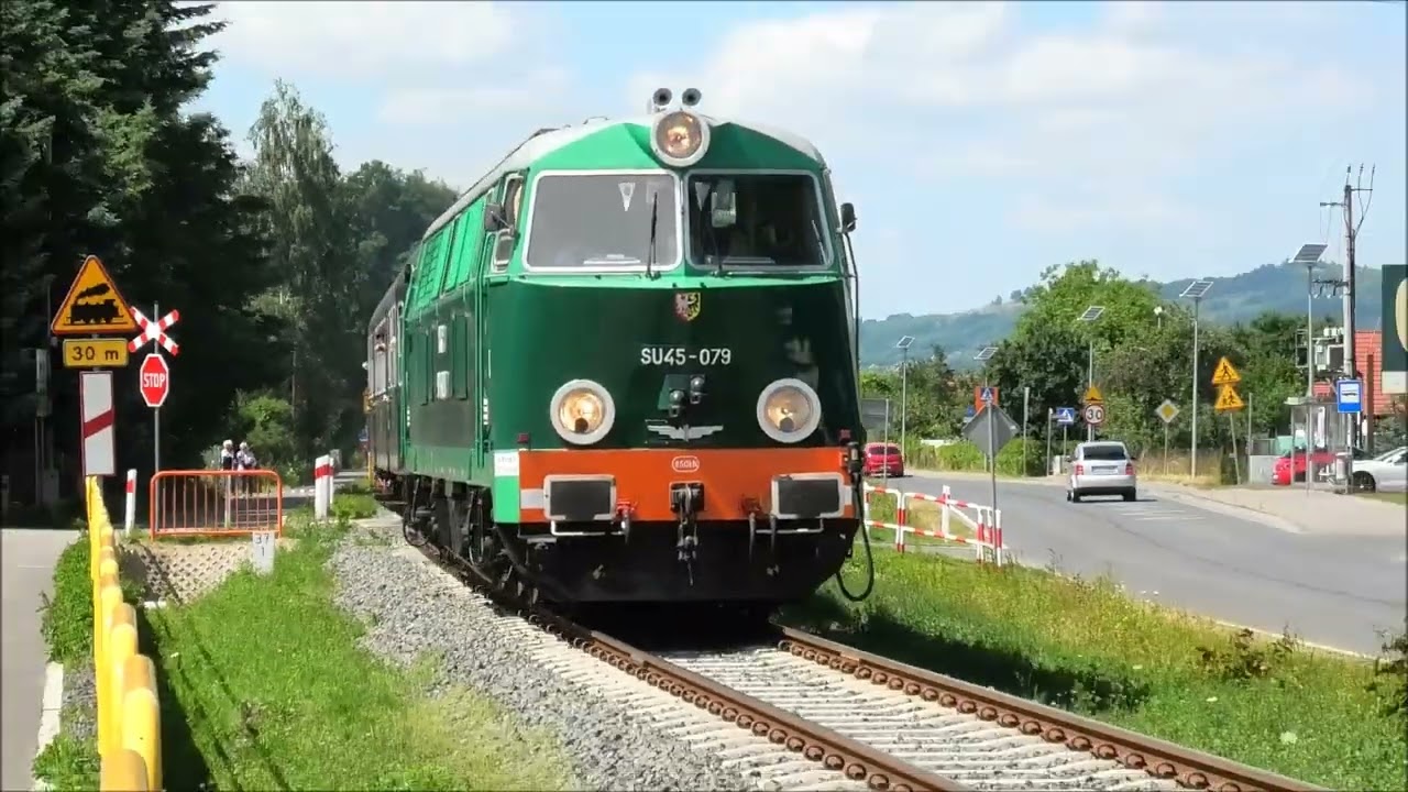 Pociągi do Karpacza KD Retro SU45-079 & SP42-001