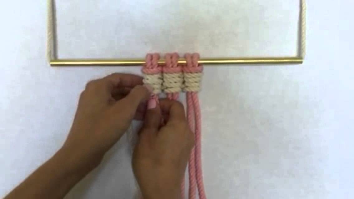 Macrame - How to tie Vertical Clove Hitch Knots