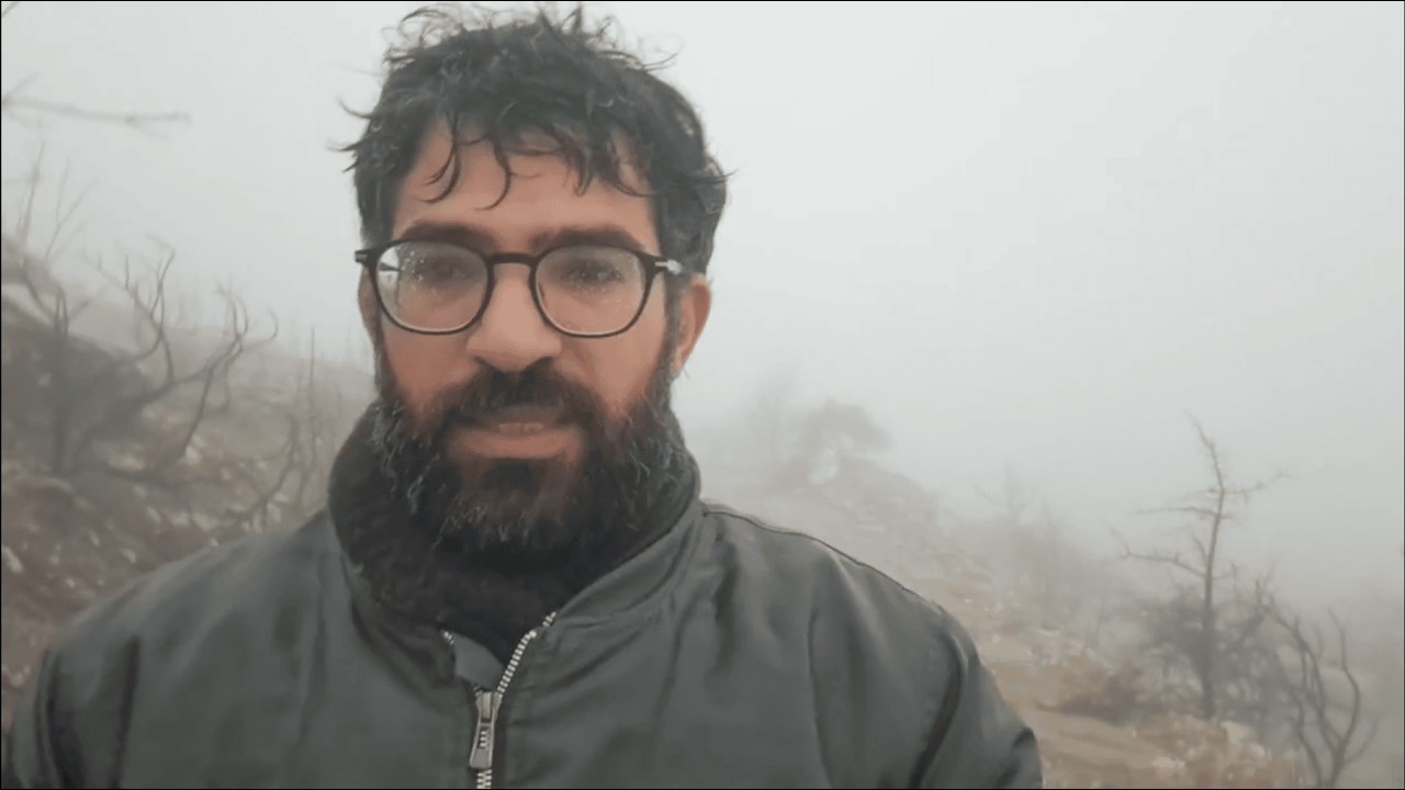 Vlog: mountain climb in the rain with my four dogs