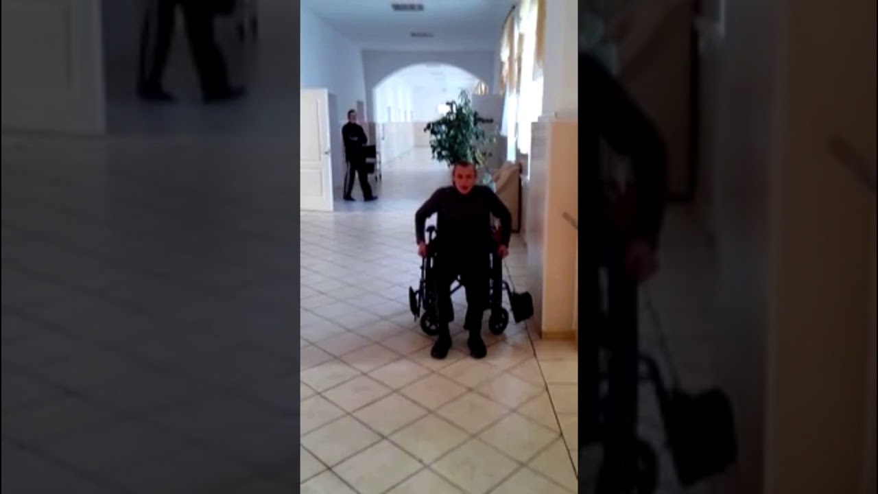 Gait apraxia
