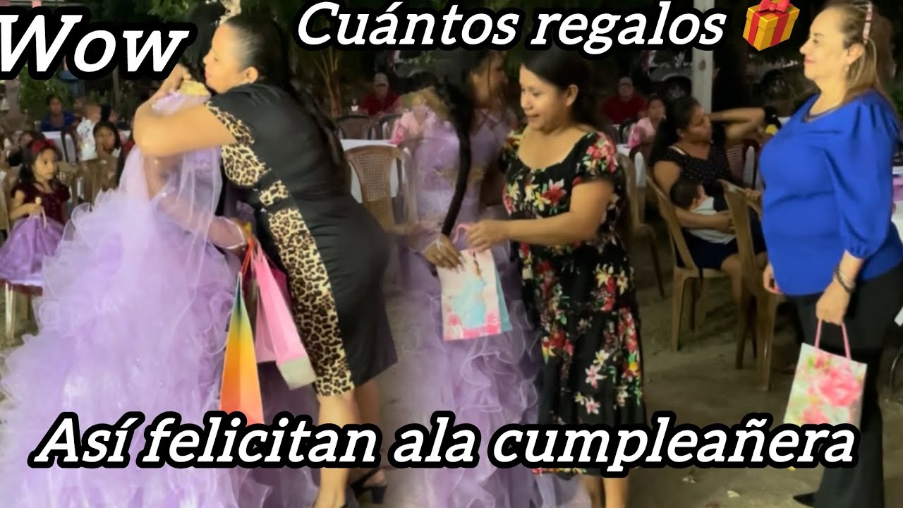Wow que lindo jesto el dela mama de Dayrin./Desde USA 🇺🇸 llegan tías para bailar el vals😱 