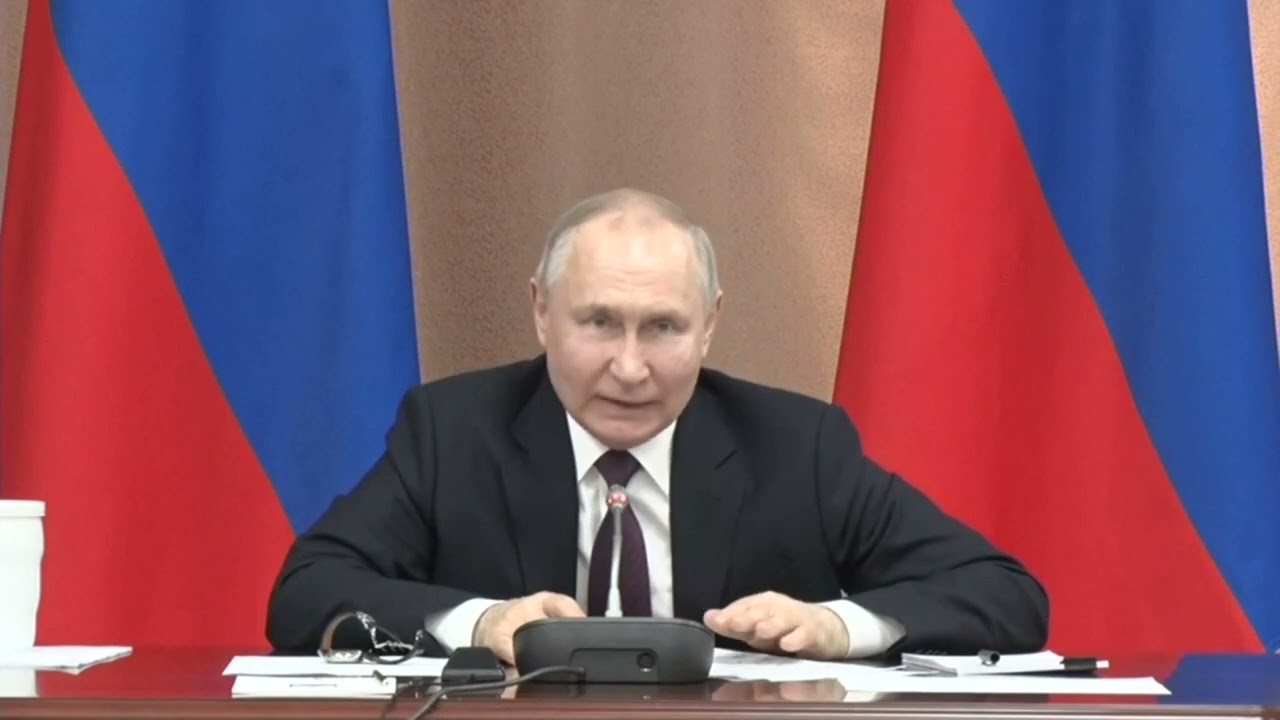 «Об этом мечтали многие поколения крымских татар и мусульман!»: Путин о строительстве мечети в Крыму