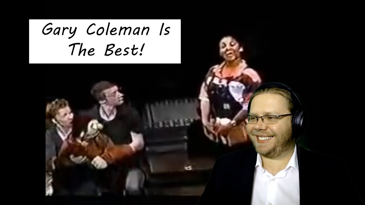Avenue Q - Schadenfreude (Reaction!) : Behind the Curve Reacts