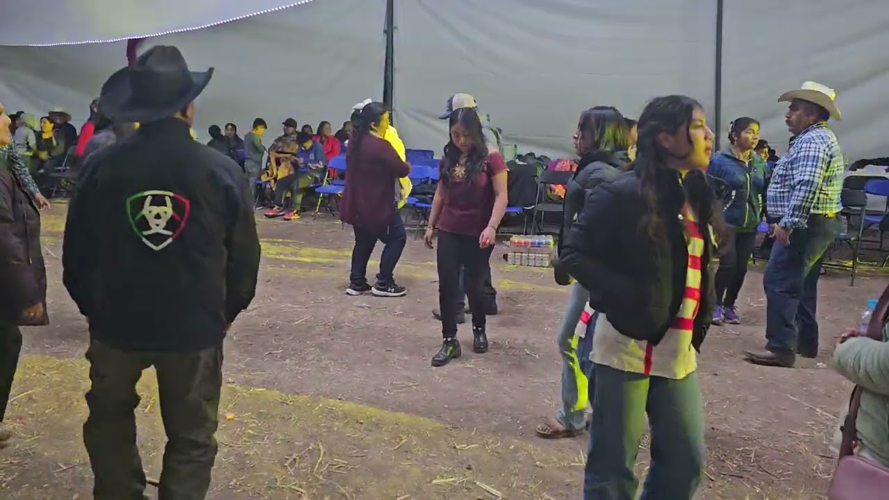 Baile de boda en la mixteca oaxaque&ntilde;a...san juan mixtepec juxtlahuaca oaxaca 2026