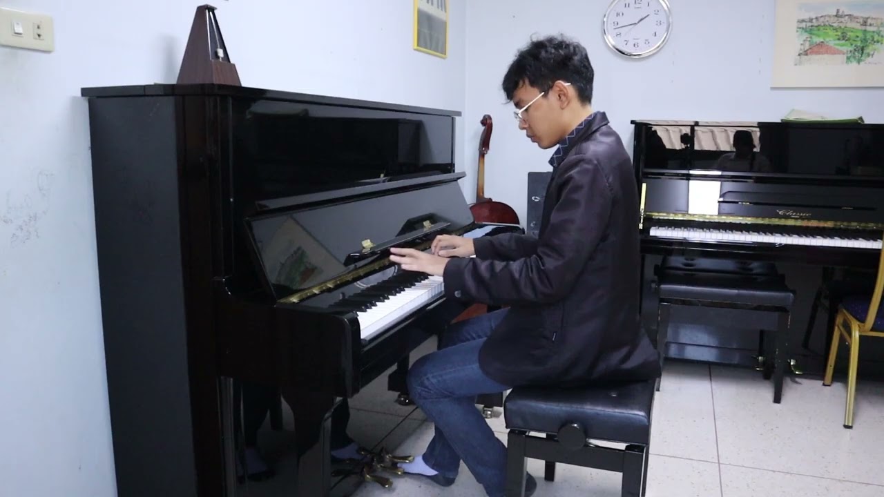 IYMMC2026_Jadenipit_Huanraluk_Piano_Age16-18_Moment musical No. 3 in F minor, D 780, Op. 94