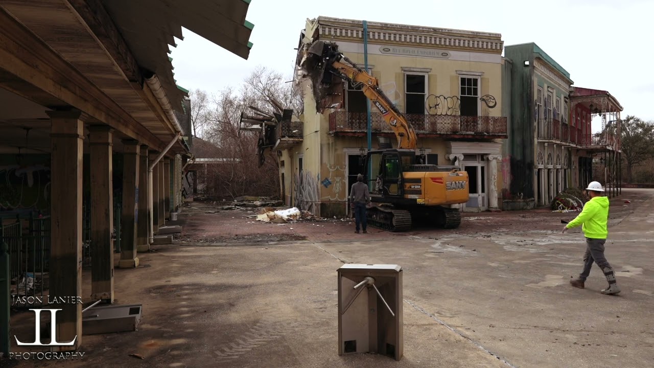 Bayou Phoenix - Press Day Demolition of Former Six Flags New Orleans