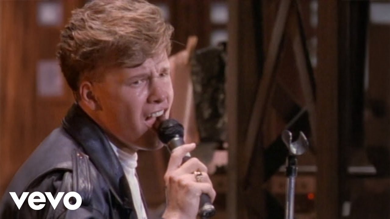 New Kids On The Block - Cover Girl (Official Video)