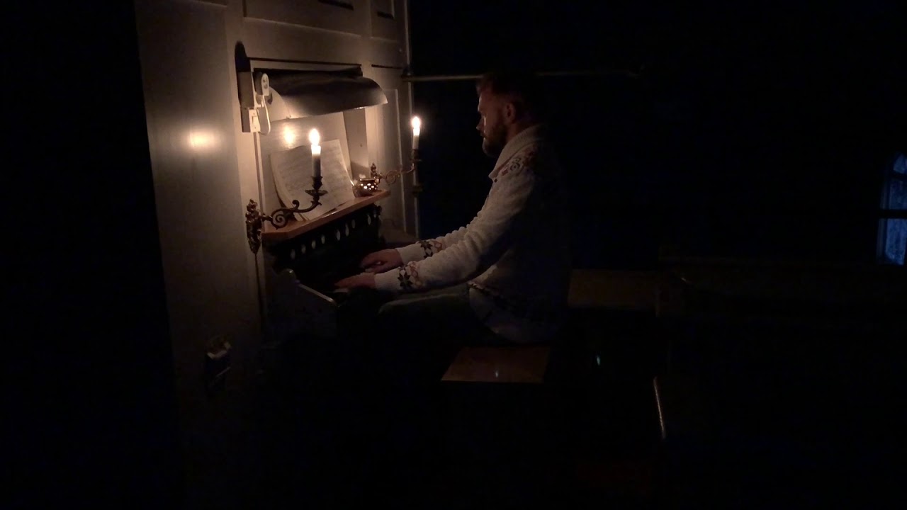 J. Brahms: Es ist ein Ros' entsprungen Op. 122 No. 8. Henrik Berg, organ.