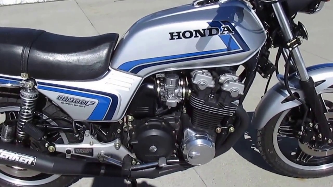 1982 Honda CB900F  Walk around & Throttle Blip.