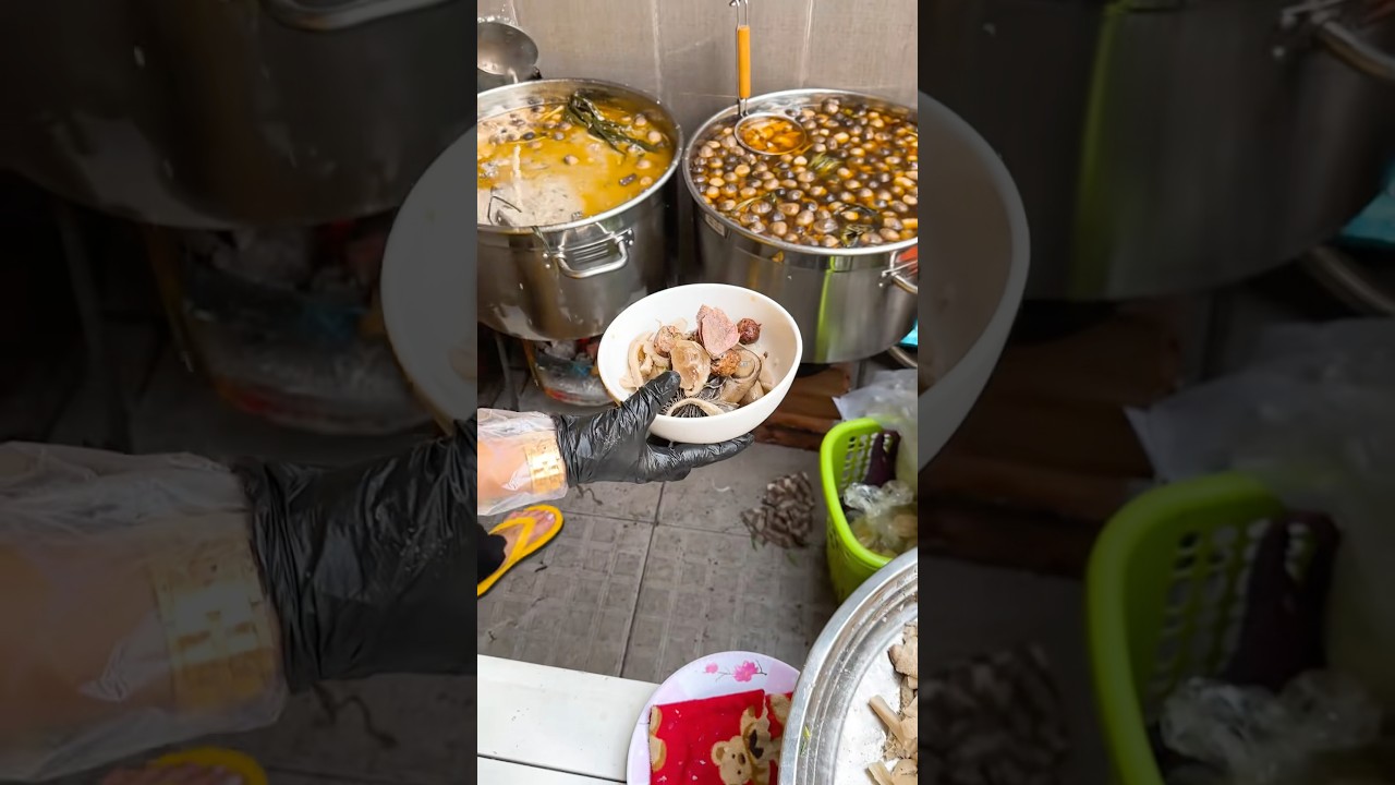 Móng giò bò mix nạm lòng dồi 