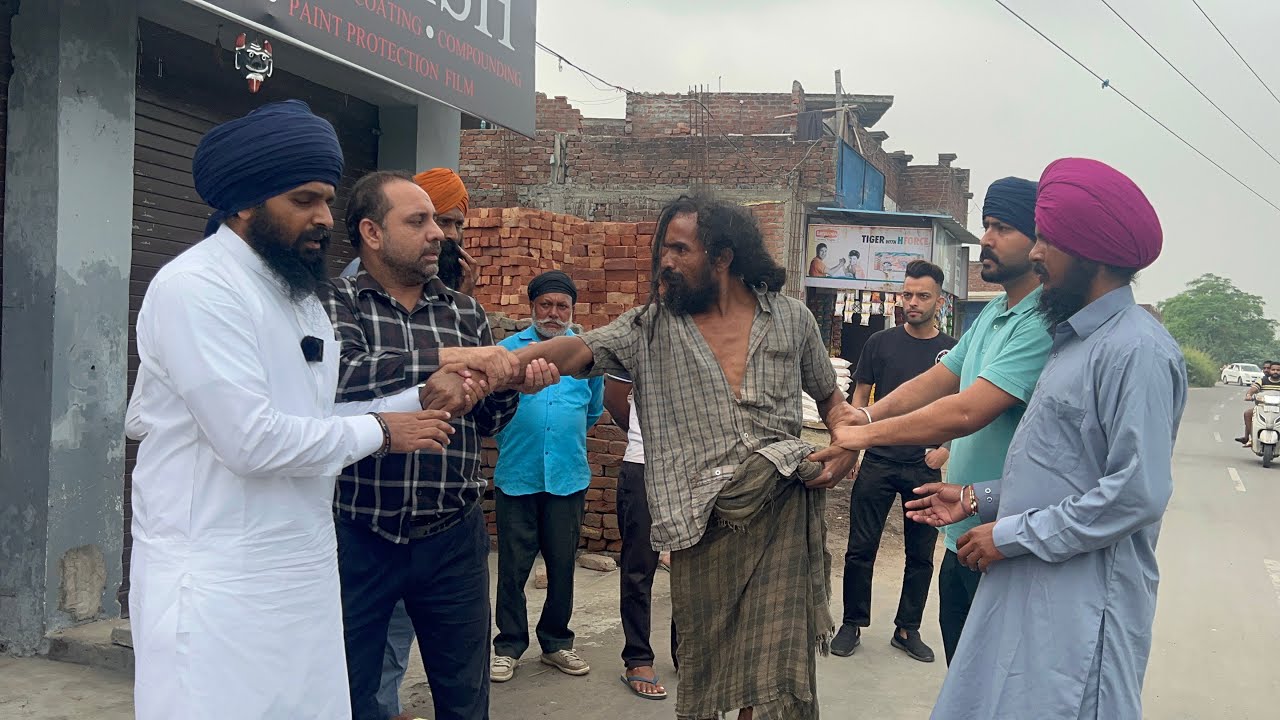 ਕਿਸੇ ਵਖਤ ਸੌਕ ਨਾਲ ਬਾਡੀ ਬਿਲਡਿੰਗ ਕਰਦਾ ਸੀ ਮਾਂ ਦੀ ਮੌਤ ਤੋ ਬਾਅਦ ਜ਼ਿੰਦਗੀ ਨਰਕ ਬਣ ਗਈ ਇਸ ਵੀਰ ਦੀ…🙏