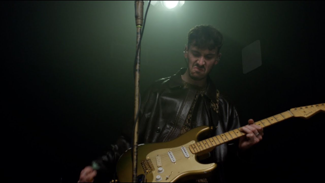 Saults - Fake (Live at Sortie 13 studios, Bordeaux)