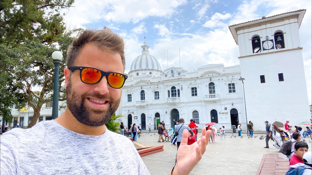Live in the whitest city in Colombia 🇨🇴 Popay&aacute;n