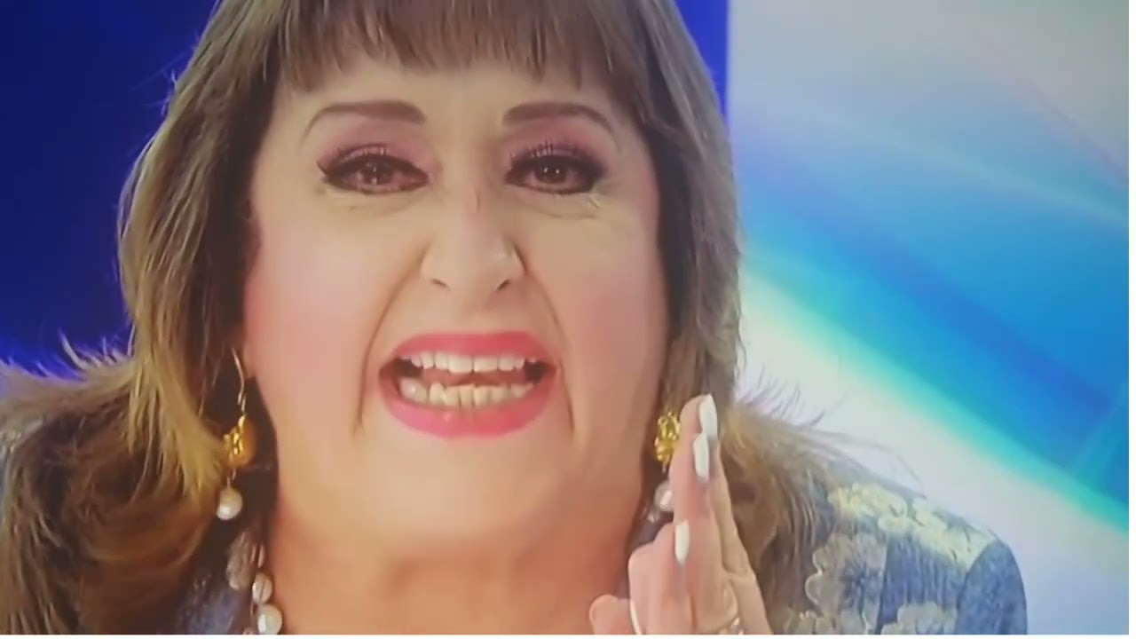 MARÍA JULIA ENOJADA PORQUE PERDIÓ SU EQUIPO.                     #SEMIFINAL  #TIGRES