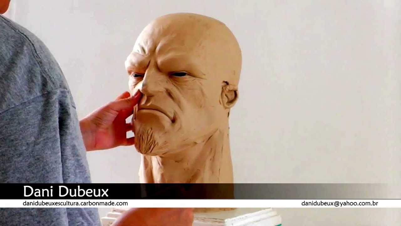 Escultura modelada em Plastilina (Orc e Hellboy)