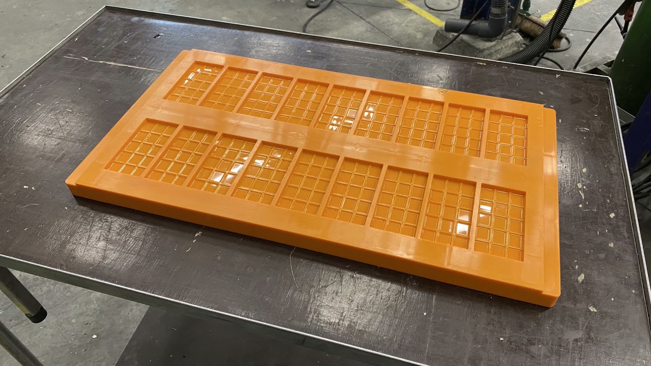 UNIKON Crate Chocolate moulds washer, kratten chocolade mallen wasser, Schokolade Formen Waschanlage