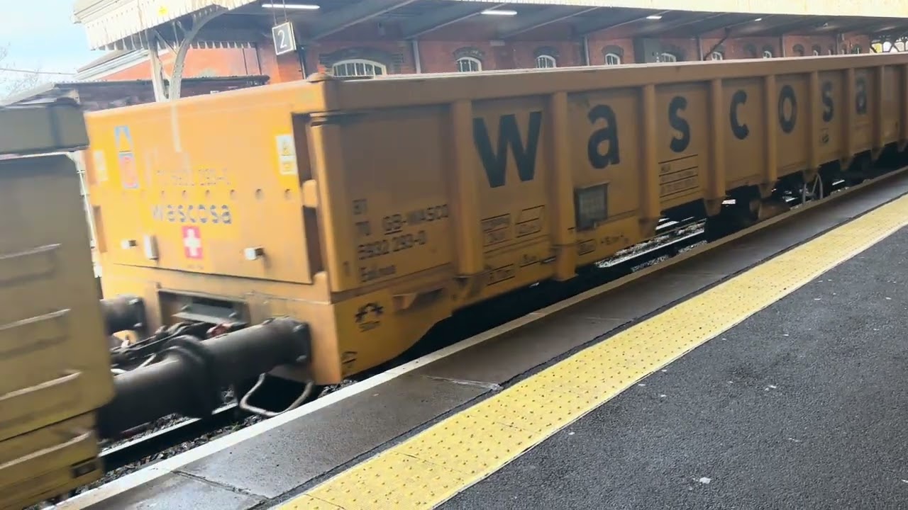 Freightliner 66544 departing whitstable with a 1 tone horn 