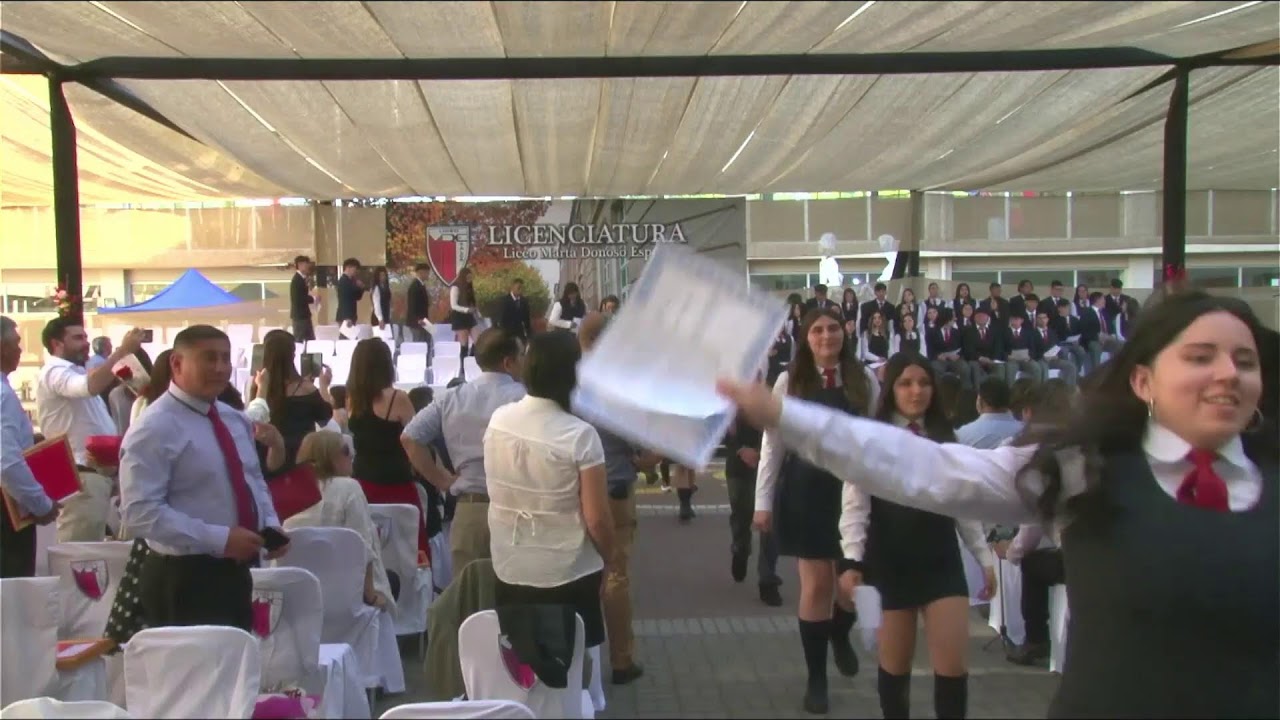 Licenciaturas 2022 4° Medio A y B, Liceo Marta Donoso Espejo Oficial