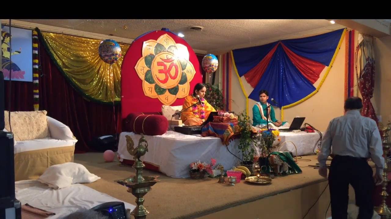 Murlika Ji in USA 2016 - Bhagwat Katha at Hindu Temple of Columbia SC Day 06 - Aug 26 Part 01
