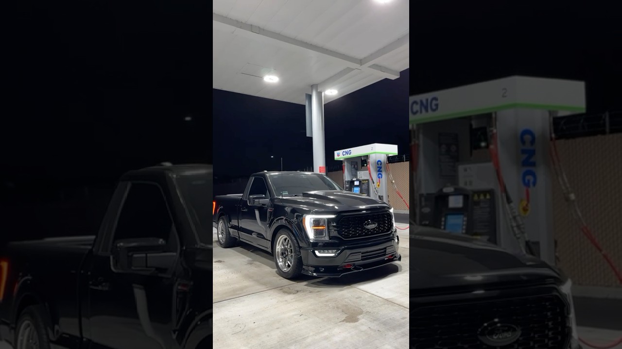 Ford F150 5.0 Coyote 🐺 with Cowl Hood & Welds #fordf150 #coyote #racetruck #truck #ford #welds