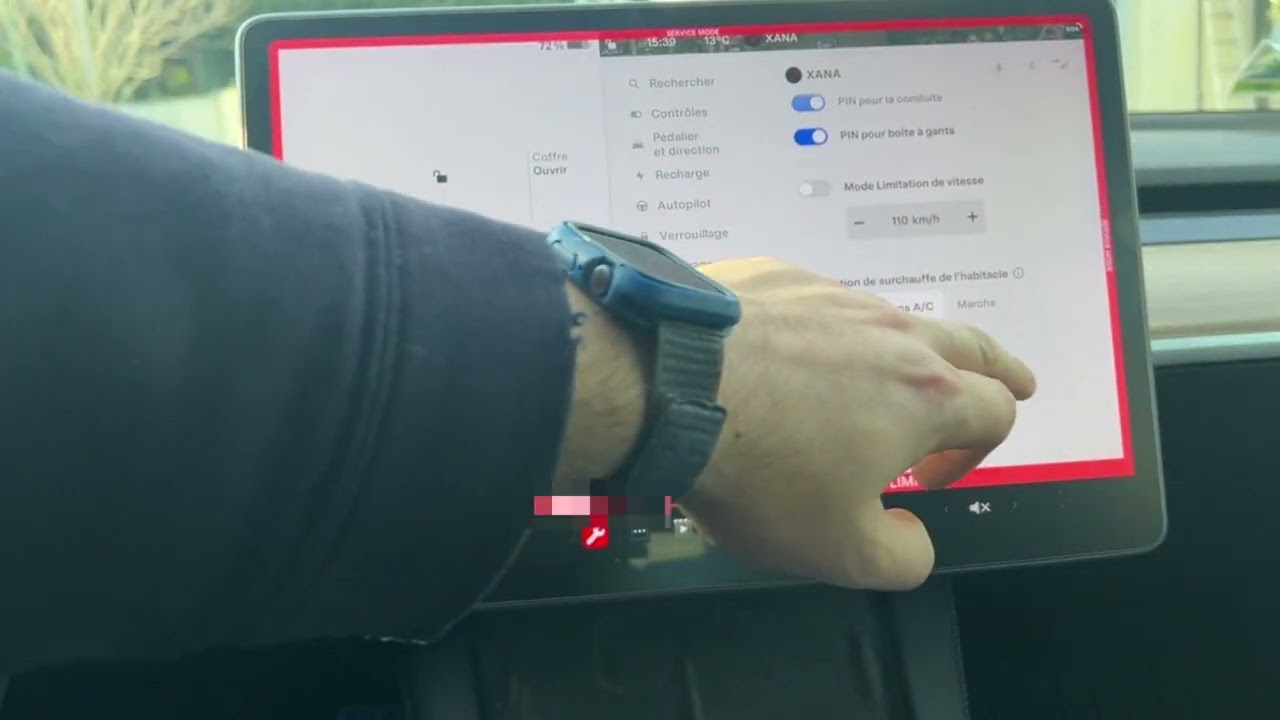 Tesla ma batterie 12V HS?