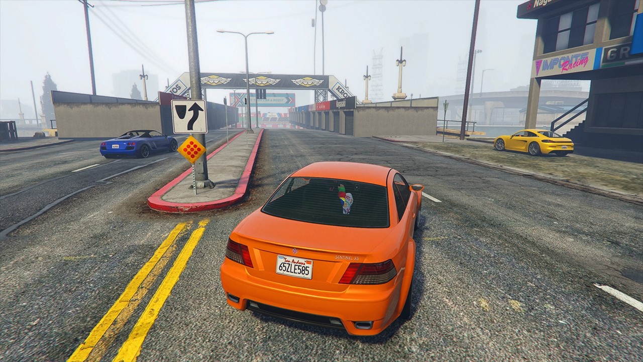 CIRCUITO CON COCHES RANDOM!! - ACCIDENTE GRAVE!! - CARRERA (GTA V ONLINE) - Kosi023