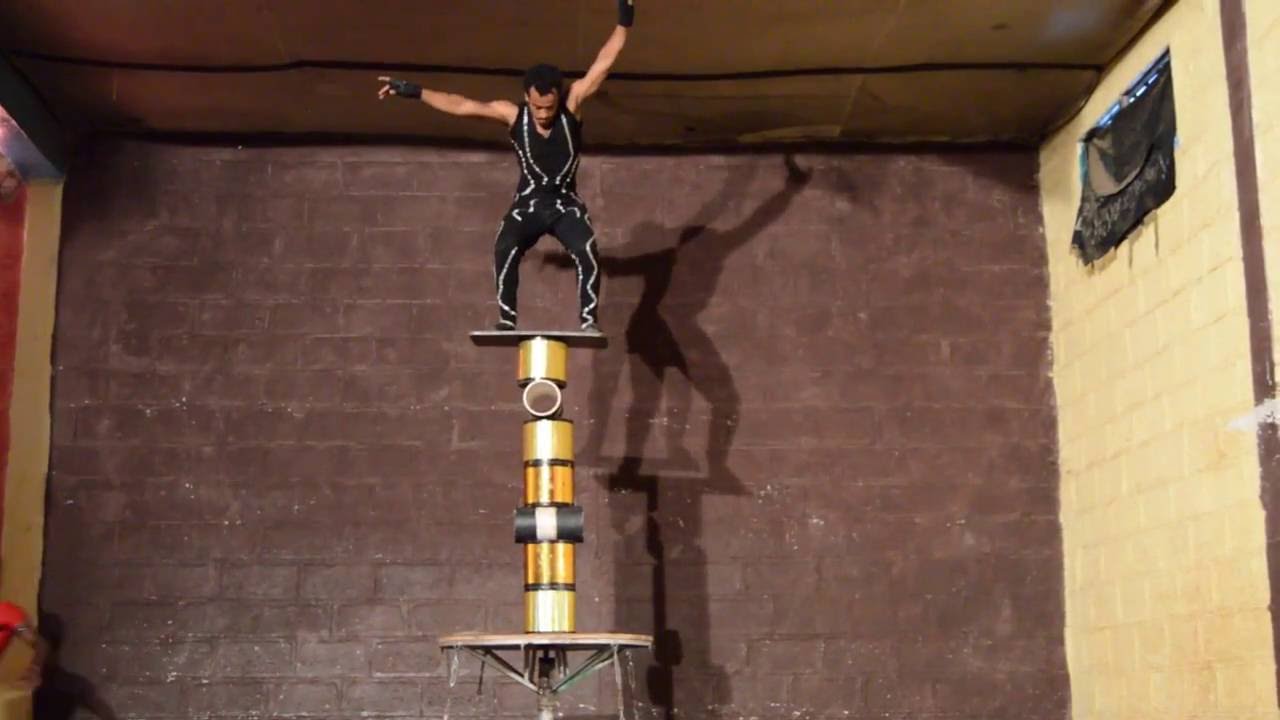 kidu rolla balance in circus ethio#7