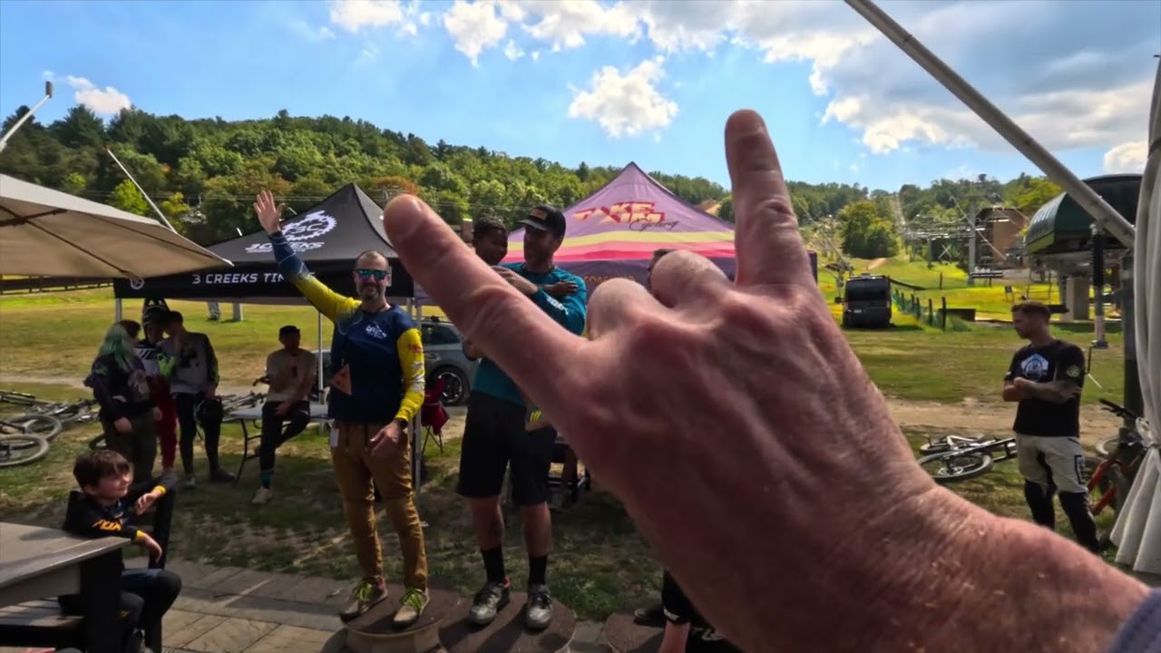 Downduro race #4 at Bryce Bike Park with BONUS Party laps!
