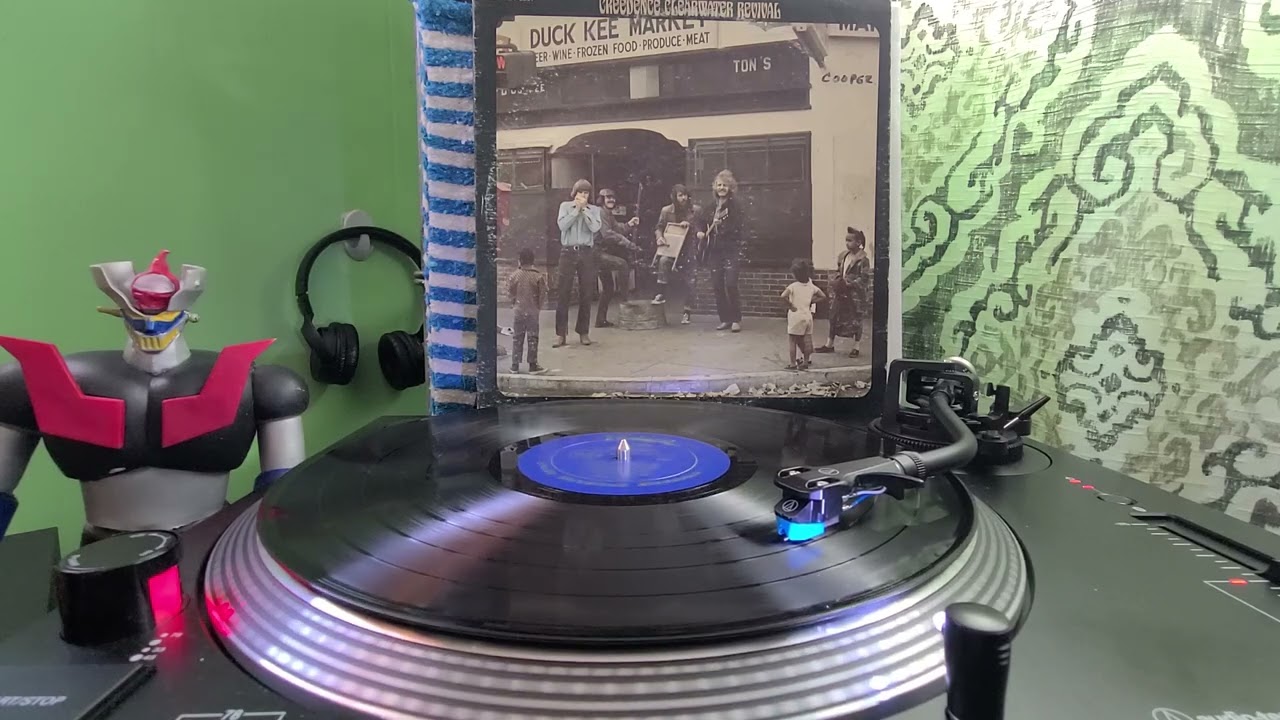 Vinyl...COTTON FIELDS... Creedence Clearwater Revival