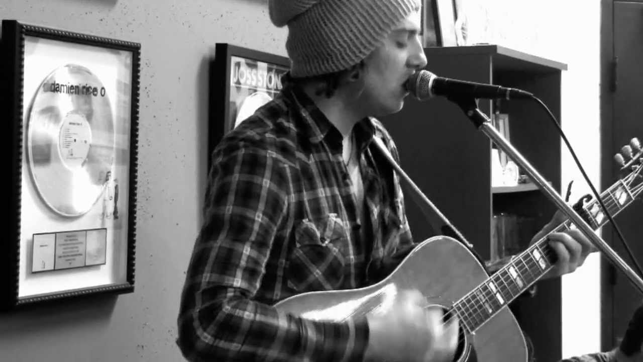 Andrew Belle - Oh My Stars - Live at Lightning 100
