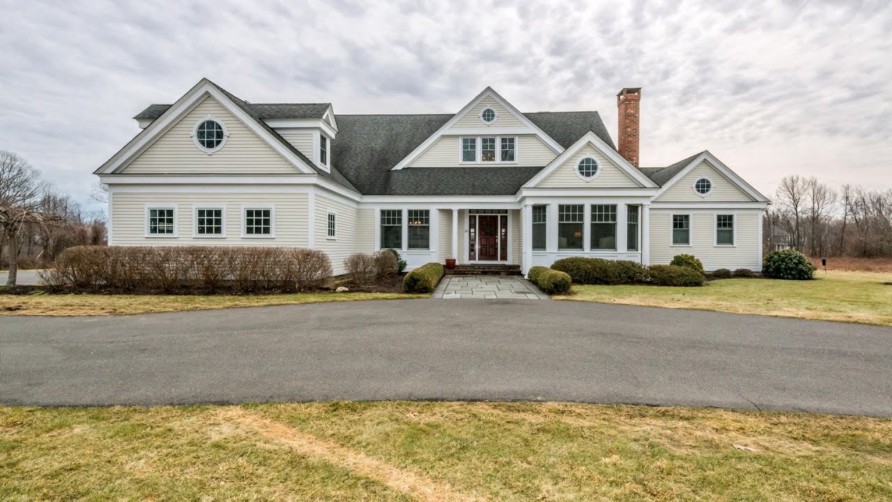 20 Garrett Road, Canton CT