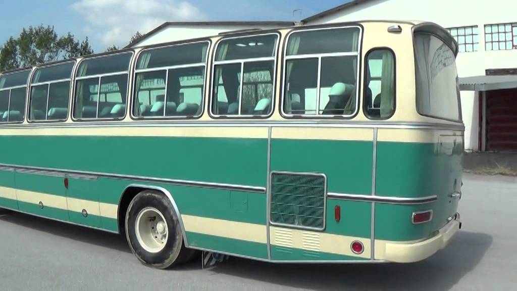 Ένα Mercedes-Benz 0302