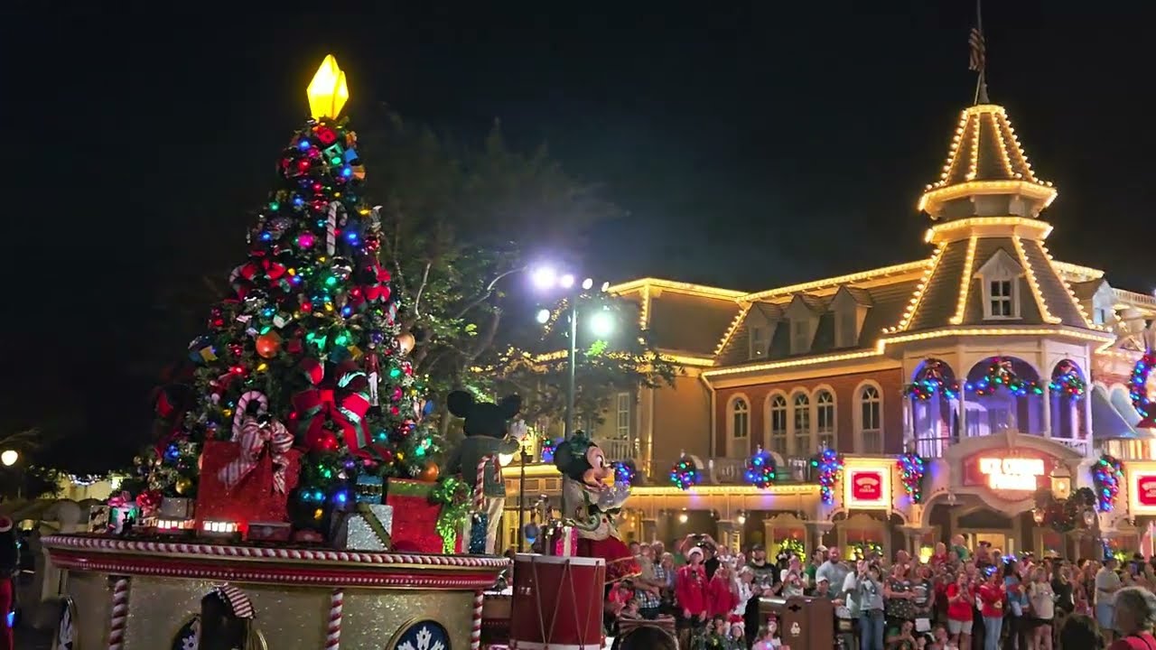 Once Upon A Christmas Time Parade - Magic Kingdom