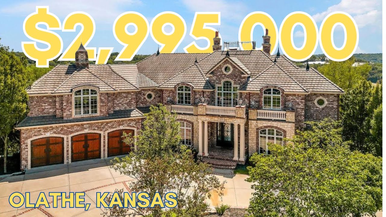 Basketball Court Inside this Olathe, Kansas Home?! Living in Olathe, Kansas|Kansas City Home Tours