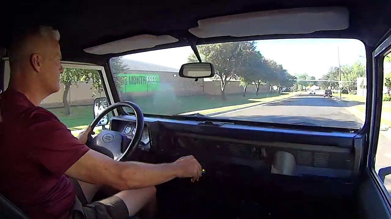 1993 White Defender 110 LHD 200tdi - Driving Video