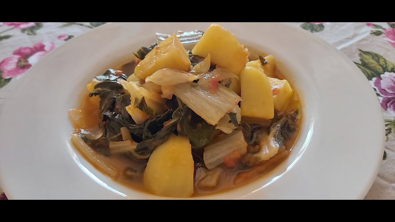 Bietole e Patate stufate  C'E' UN PIATTO PER TE  #calabria #food #patate #bietole #italianfood #fit