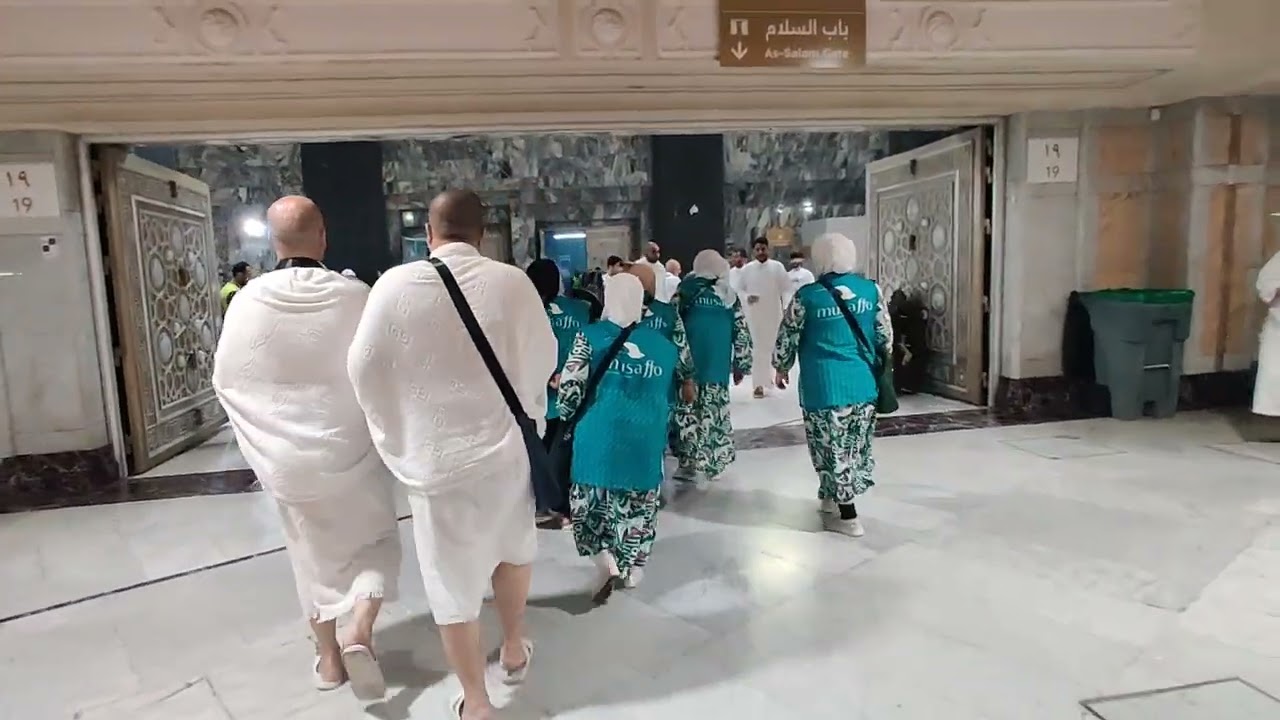 Покидание Каабы разбило нам сердца.