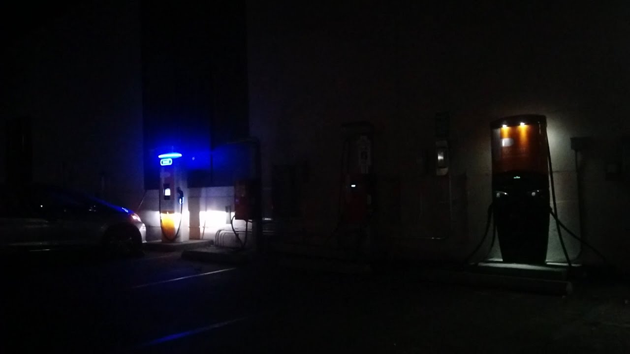ChargePoint Express 250: Bolt EV 150 A DCFC Session