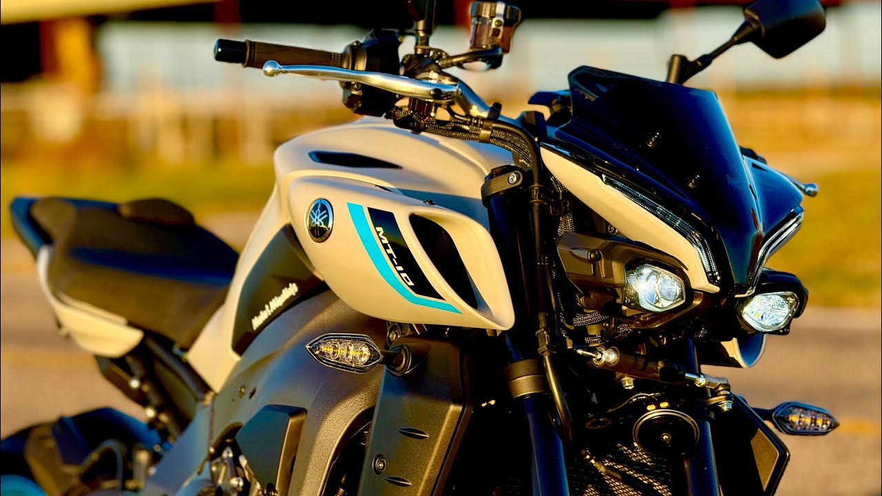 2025 Yamaha MT-10 | One of THE BEST SOUNDING Bikes you can Buy!