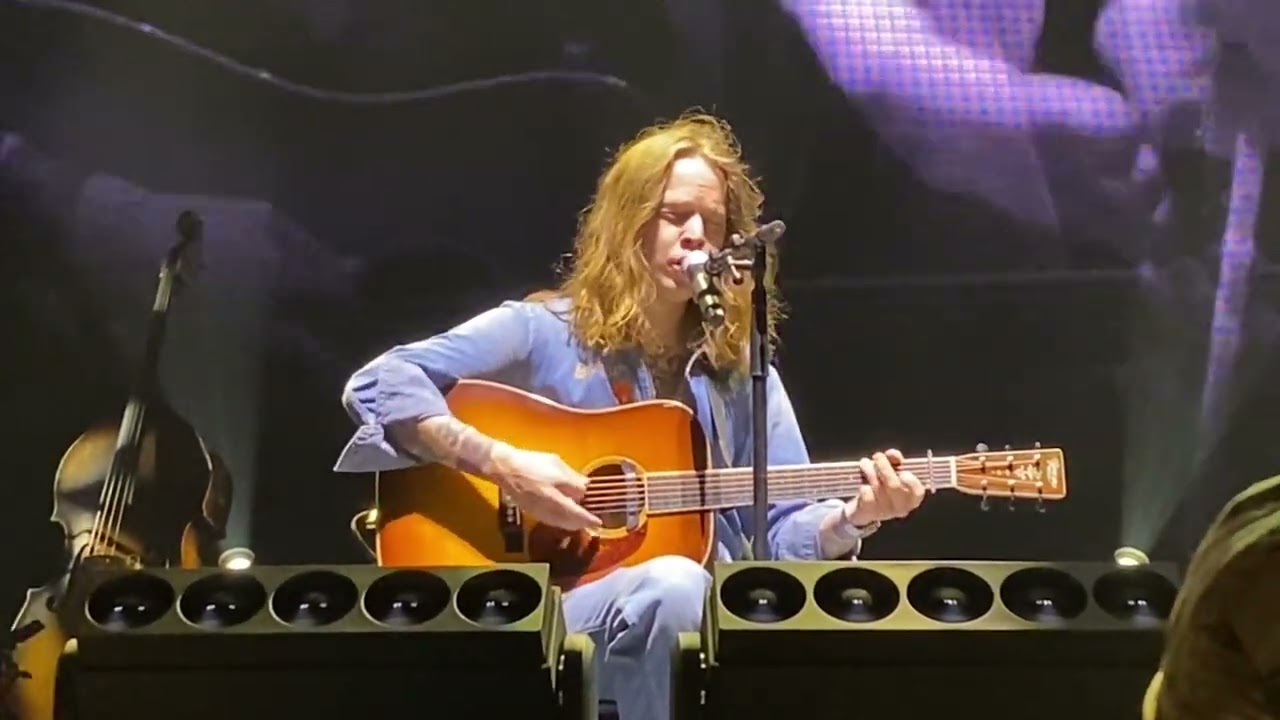 Billy Strings “Lonely At The Top” 2.24.24 Bridgestone Arena