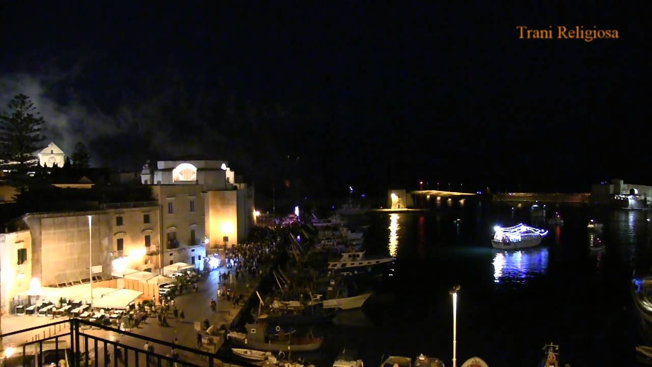 TRANI - Accoglienza San Nicola il Pellegrino al Porto