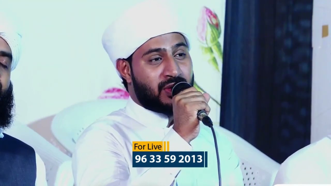 റബീഹ് ഉസ്താദ് എല്ലാം മറന്നു പാടുന്നു  Rabeeh Mueeni Kattippara