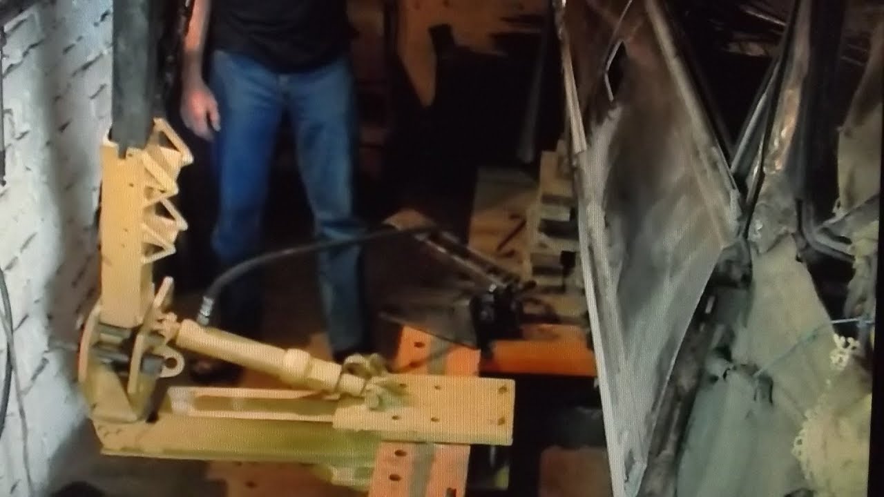 Силовая башня-стрела для рихтовочного стенда .Кузовной ремонт .