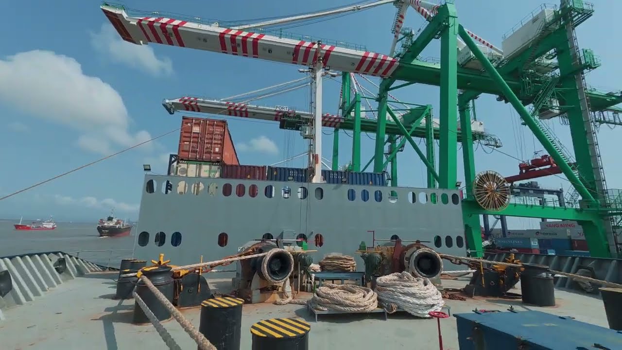 ✅ Đi Biển Cùng Thiện | Tập 1 Tàu làm hàng tại cảng nam hải đình vũ Hải Phòng