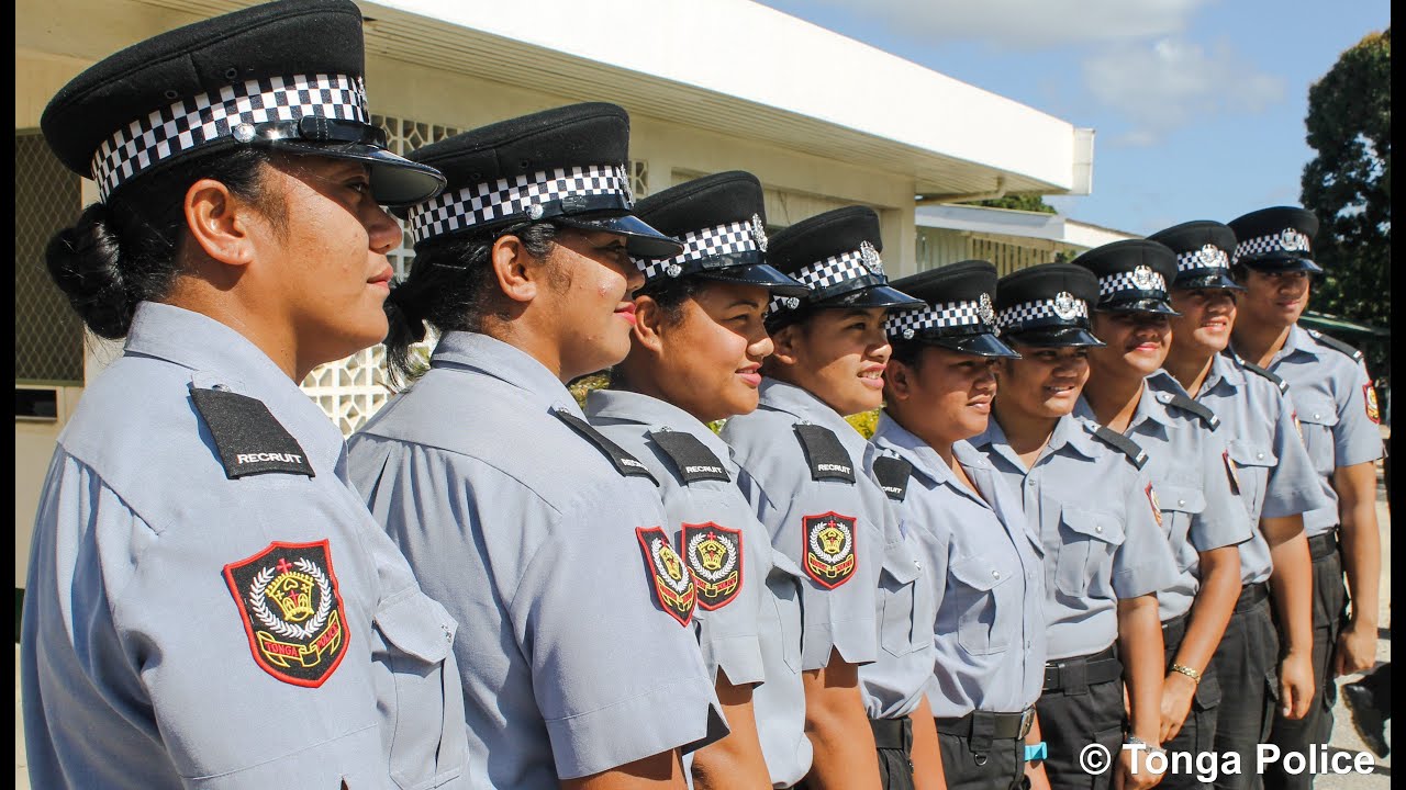OUAU MALANGA FAKAFETA'I KAUTAHA POLISI FEFINE TONGA