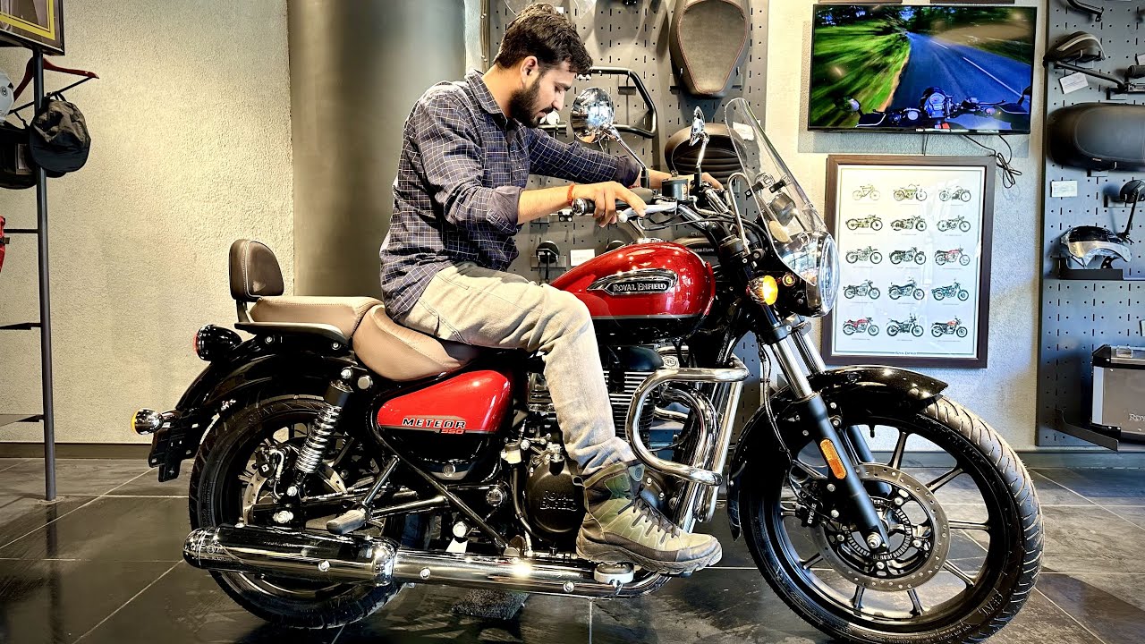 2023 Market Me Aate Hi Chha Gayi 😱 Royal Enfield Meteor 350 Super Nova 🔥 Aadhe Daam Me Rutba 😲