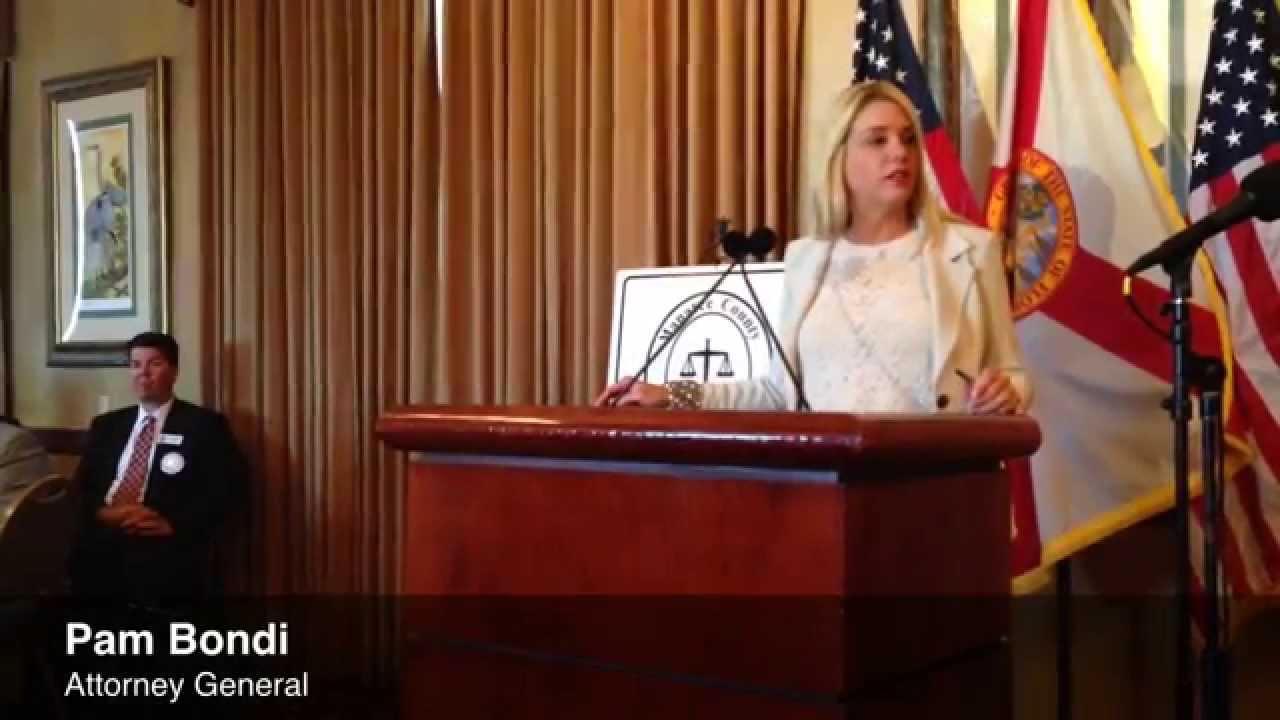 Florida Attorney General Pam Bondi speaks to Manatee Bar, May 28, 2014