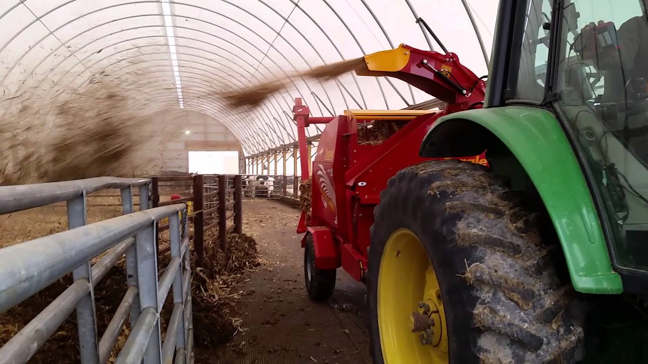 Teagle 8500 bale processor