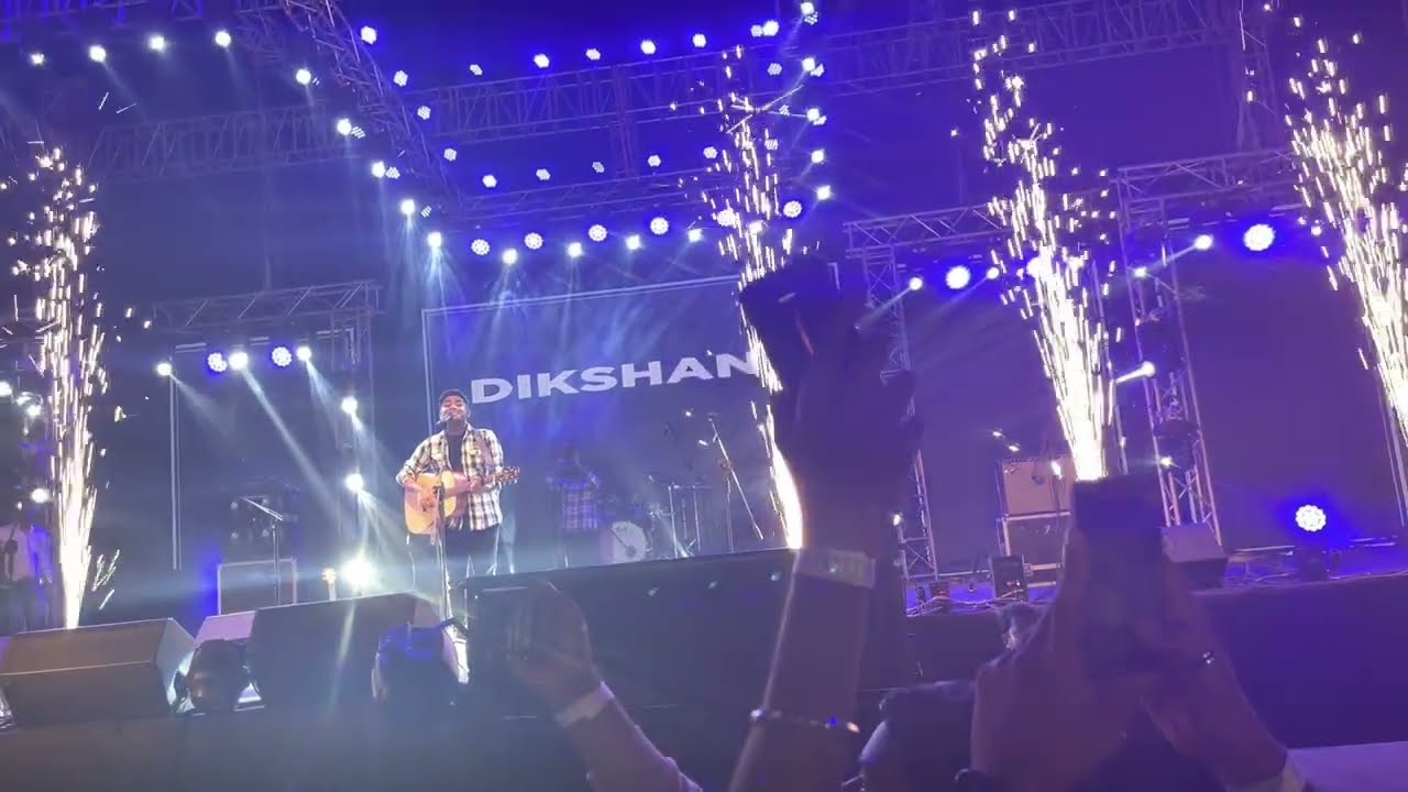 Udaipur Light Festival 2022 | Tum Aankhon Se Batana live by Dikshant at ULF 2022